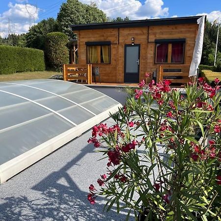 Chalet 2 Personnes Avec Jacuzzi Et Piscine Saisonniere Partagee Corcieux Buitenkant foto