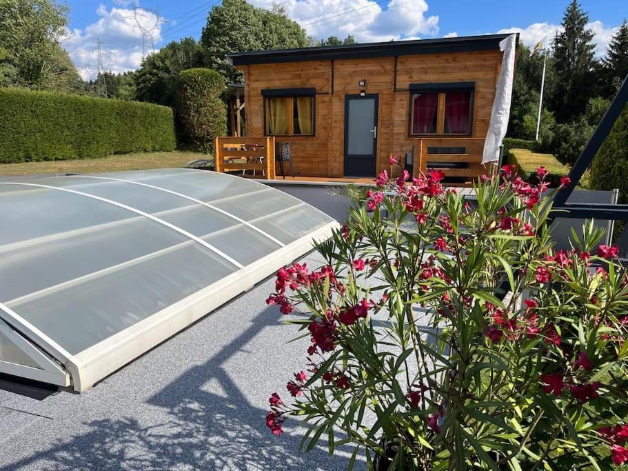 Chalet 2 Personnes Avec Jacuzzi Et Piscine Saisonniere Partagee Corcieux Buitenkant foto