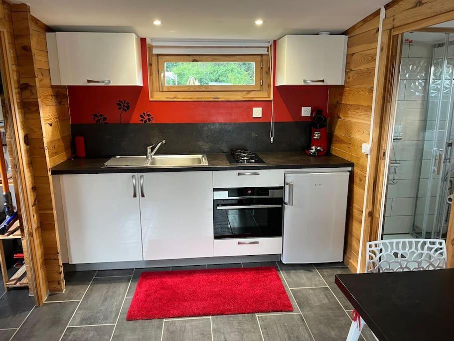 Chalet 2 Personnes Avec Jacuzzi Et Piscine Saisonniere Partagee Corcieux Buitenkant foto